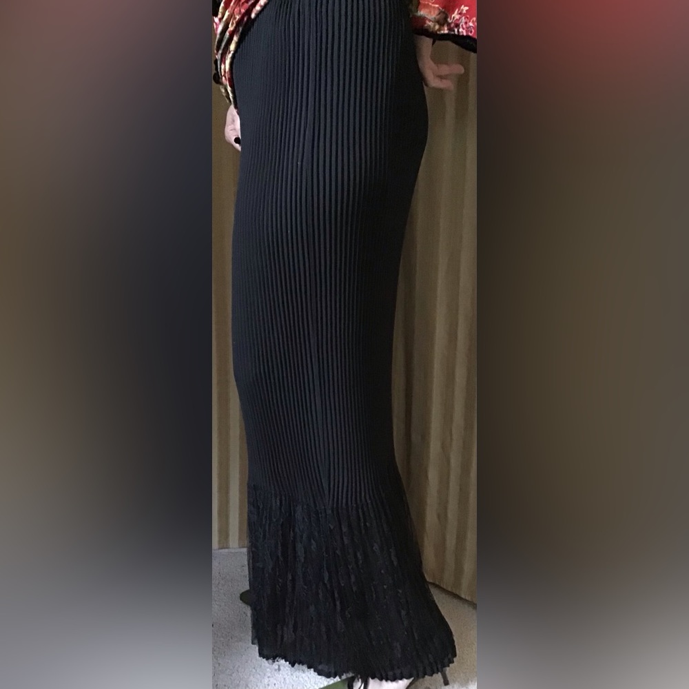 Pretty Angel Pleated lace bottom palazzo pants